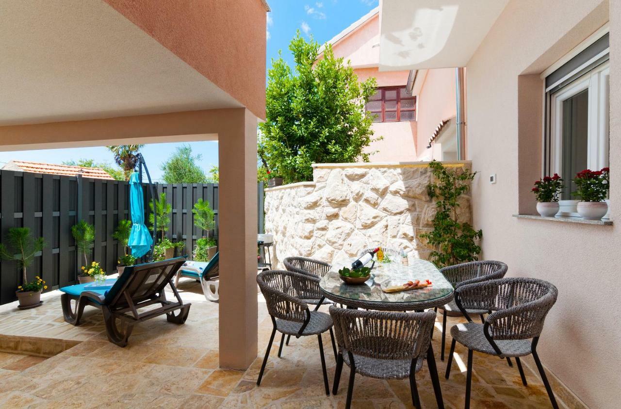 Apartment Stela - Private Terrace & Parking Задар Экстерьер фото